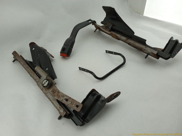 Jeep Cherokee Passenger Right Front Seat Track