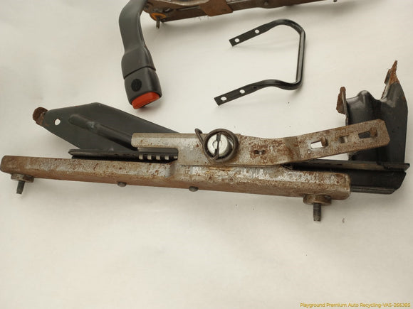 Jeep Cherokee Passenger Right Front Seat Track