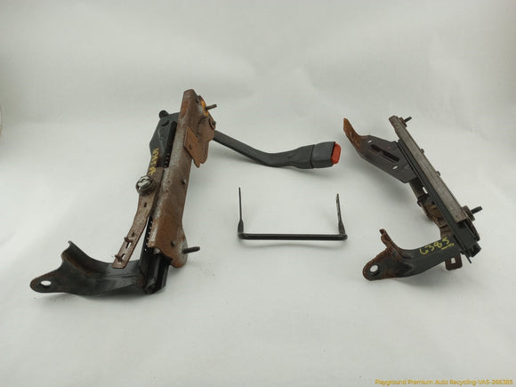 Jeep Cherokee Passenger Right Front Seat Track
