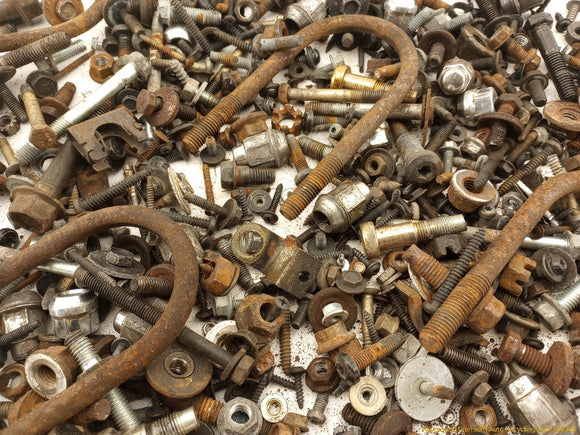 Jeep Cherokee Dismantling Hardware Fasteners Bolts & Nuts