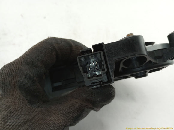 Volvo XC70 Passenger Right Rear Power Window Motor