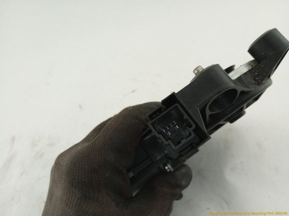 Volvo XC70 Driver Left Front Power Window Motor