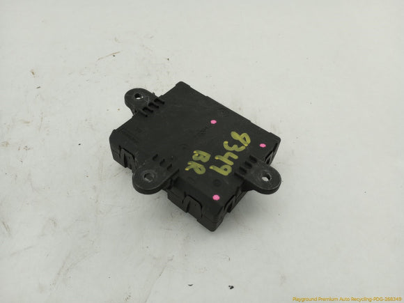 Volvo XC70 Passenger Right Rear Door Control Module