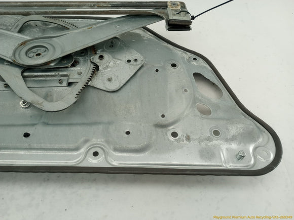 Volvo XC70 Passenger Right Front Window Regulator
