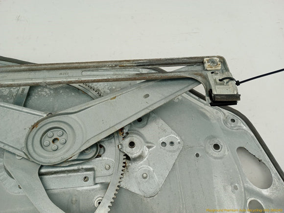 Volvo XC70 Passenger Right Front Window Regulator