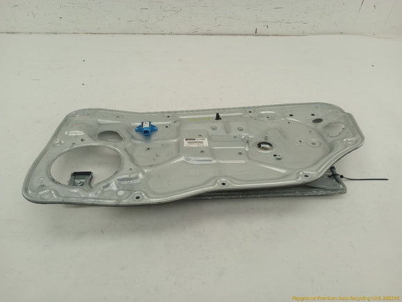 Volvo XC70 Passenger Right Front Window Regulator