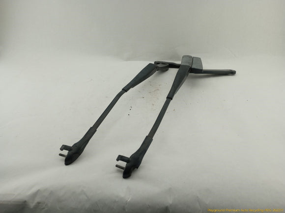 Porsche Cayenne Pair Of Windshield Wiper Arms