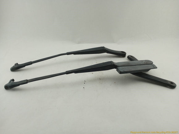 Porsche Cayenne Pair Of Windshield Wiper Arms