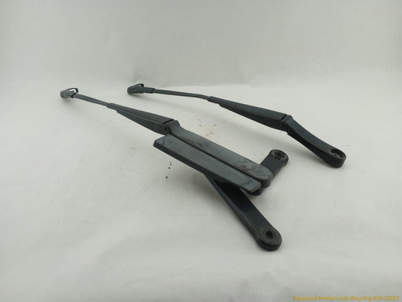 Porsche Cayenne Pair Of Windshield Wiper Arms