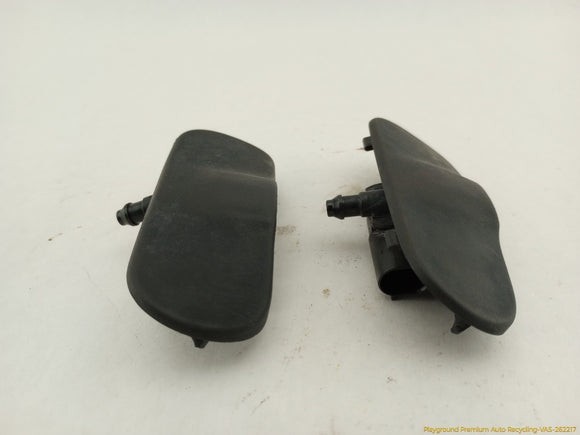 Porsche Cayenne Pair Of Windshield Wiper Nozzles