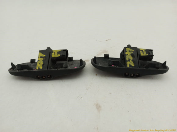 Porsche Cayenne Pair Of Windshield Wiper Nozzles