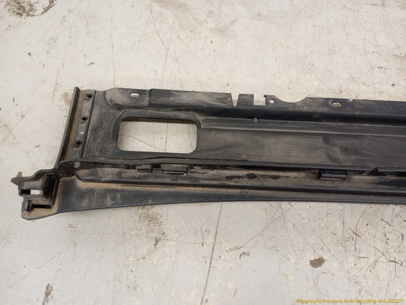 Porsche Cayenne Passenger Right Rocker Panel Side Skirt