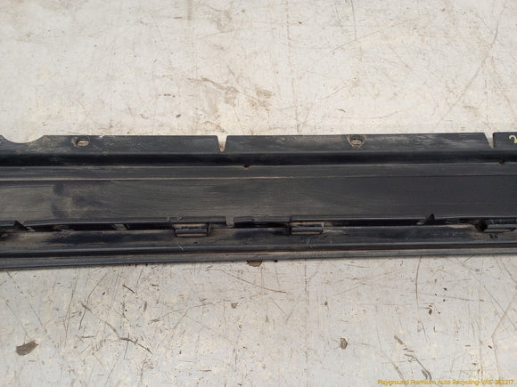 Porsche Cayenne Passenger Right Rocker Panel Side Skirt