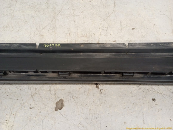 Porsche Cayenne Passenger Right Rocker Panel Side Skirt