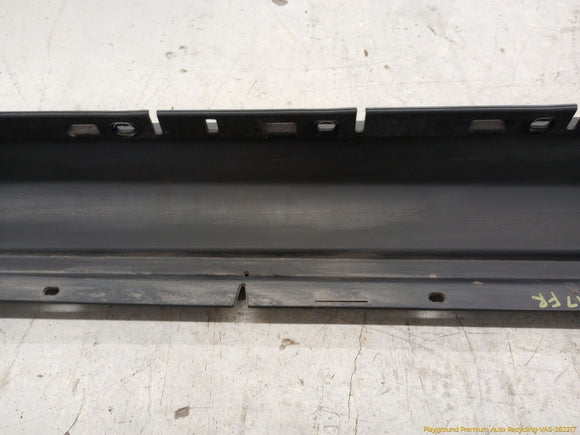 Porsche Cayenne Passenger Right Rocker Panel Side Skirt