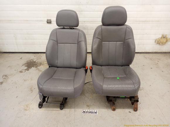 Jeep Cherokee Pair Of Front Seats