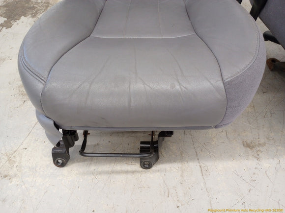 Jeep Cherokee Pair Of Front Seats