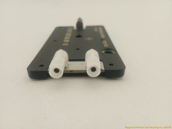 Mercedes SLK350 Antenna Amplifier Signal Booster Module