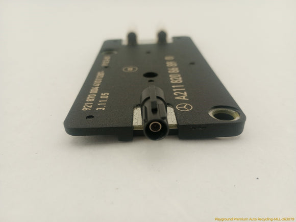 Mercedes SLK350 Antenna Amplifier Signal Booster Module