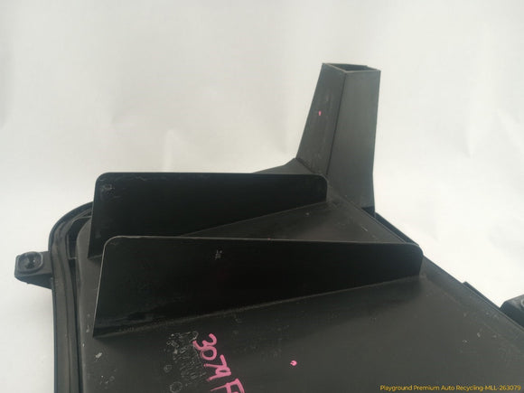 Mercedes SLK350 Air Duct Cowl Cover