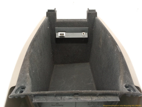 Volvo XC70 Center Console Body