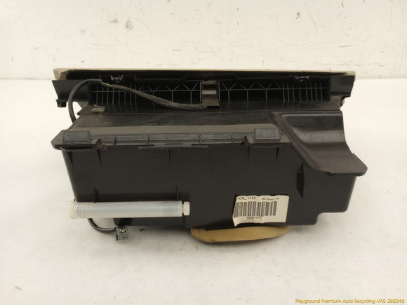 Volvo XC70 Glove Box
