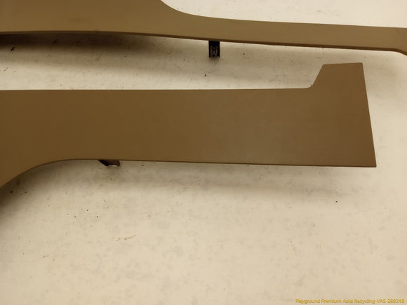 Volvo XC70 Pair Of Front Quarter Trim
