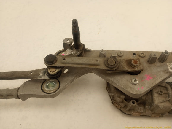 Porsche Cayenne Windshield Wiper Transmission & Motor