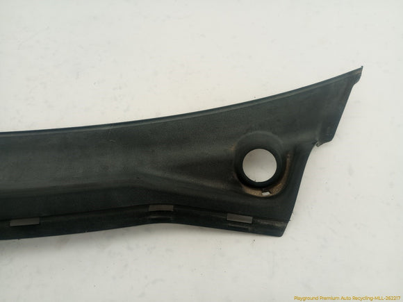 Porsche Cayenne Cowl Vent Panel