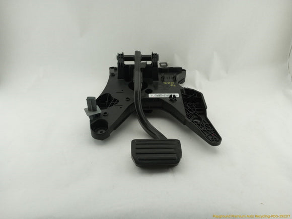 Porsche Cayenne Brake Pedal