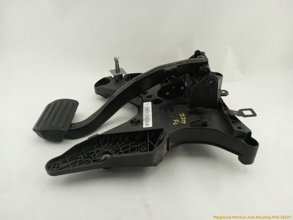 Porsche Cayenne Brake Pedal