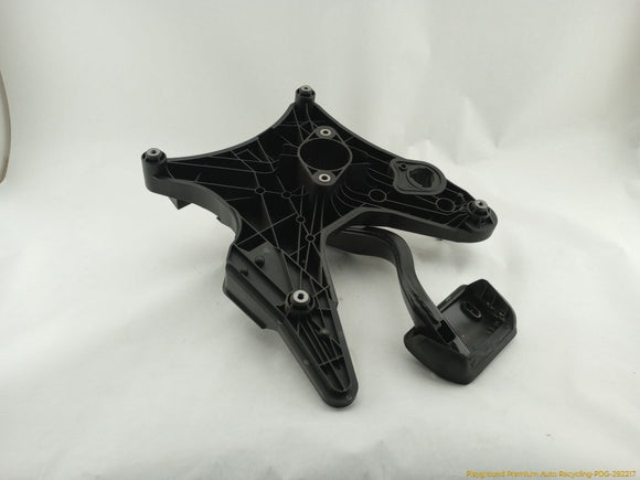 Porsche Cayenne Brake Pedal