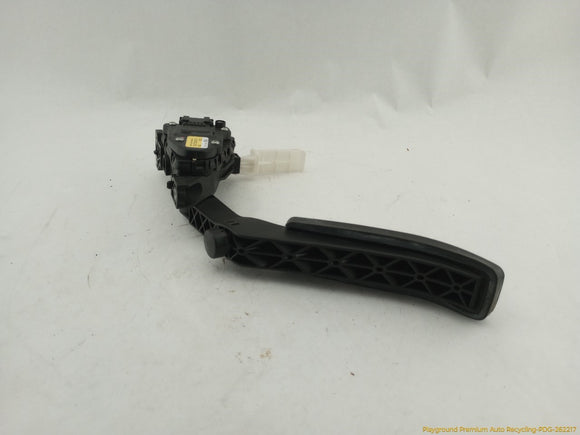 Porsche Cayenne Accelerator Gas Pedal