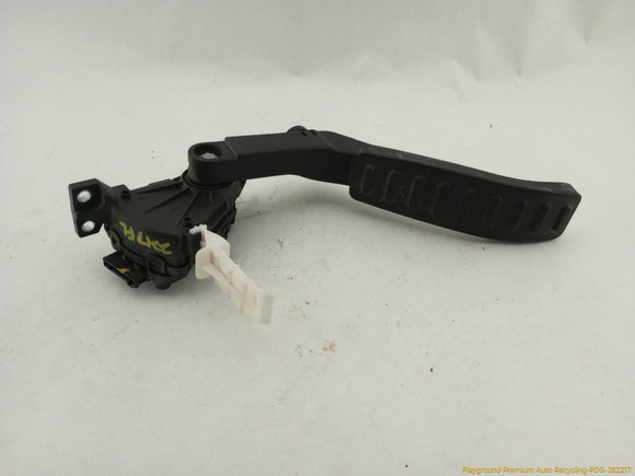 Porsche Cayenne Accelerator Gas Pedal