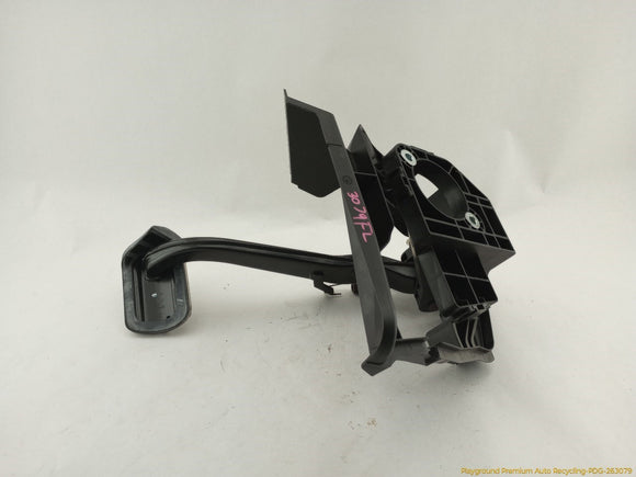 Mercedes SLK350 Brake Pedal