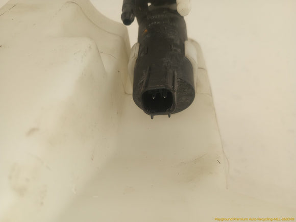 Volvo XC70 Windshield Washer Reservoir