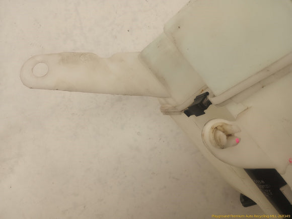Volvo XC70 Windshield Washer Reservoir