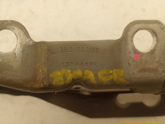 Volvo XC70 Pair Of Front Hood Hinges