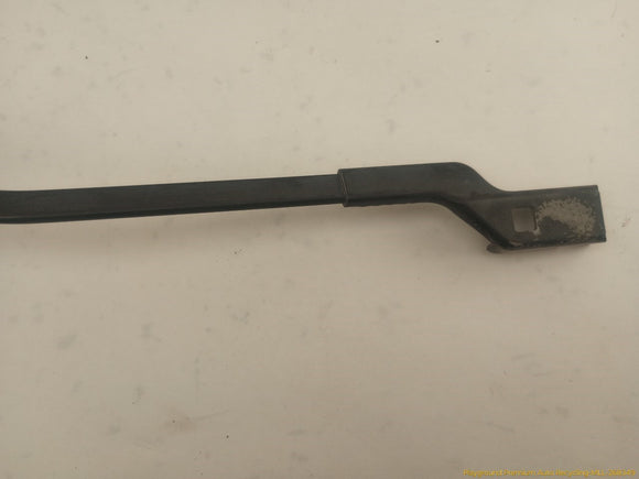 Volvo XC70 Pair Of Windshield Wiper Arms