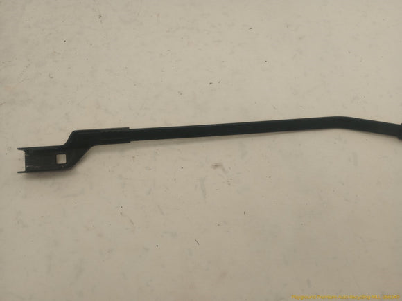 Volvo XC70 Pair Of Windshield Wiper Arms