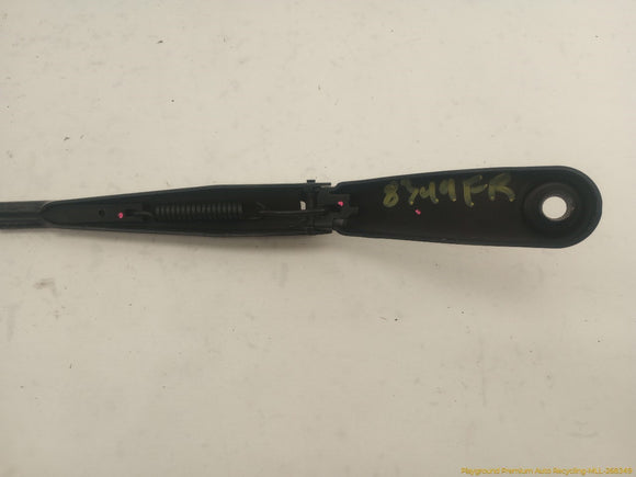 Volvo XC70 Pair Of Windshield Wiper Arms