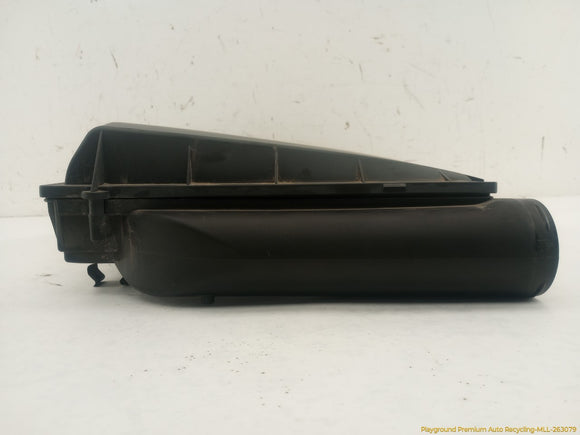 Mercedes SLK350 Engine Air Filter Box Cover