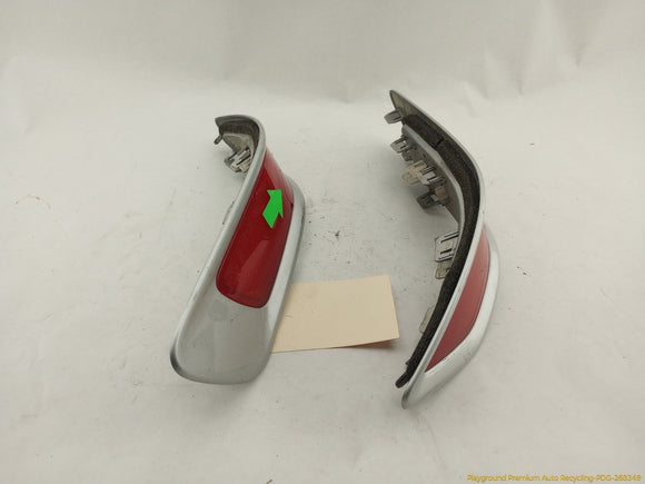 Volvo XC70 Pair Of Rear Bumper Reflectors