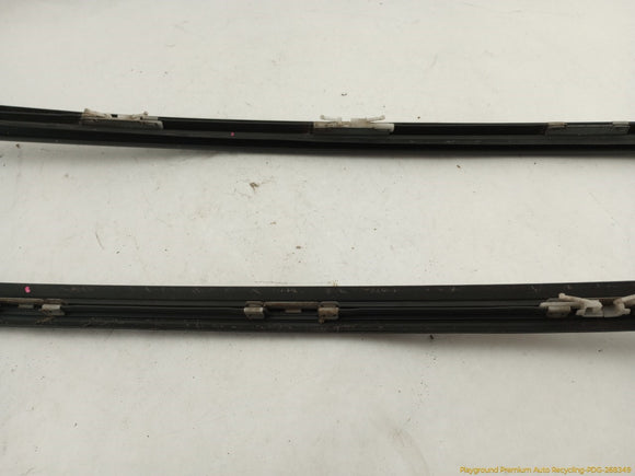 Volvo XC70 Pair Of Front Window Weatherstrips