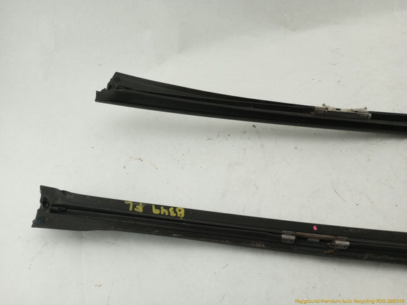 Volvo XC70 Pair Of Front Window Weatherstrips