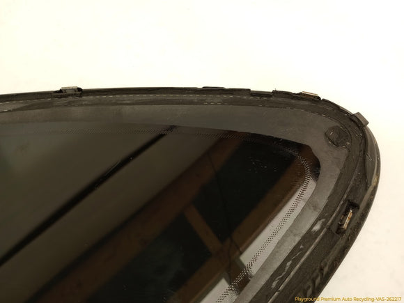 Porsche Cayenne Passenger Rear Right Quarter Window Glass