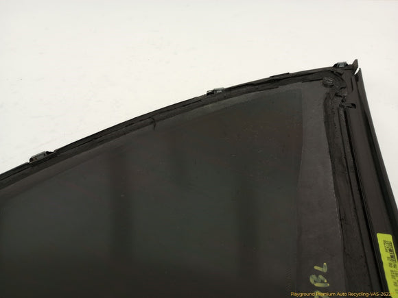 Porsche Cayenne Driver Rear Left Quarter Window Glass