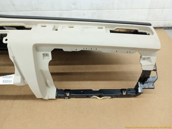 Volvo XC70 Dash Assembly