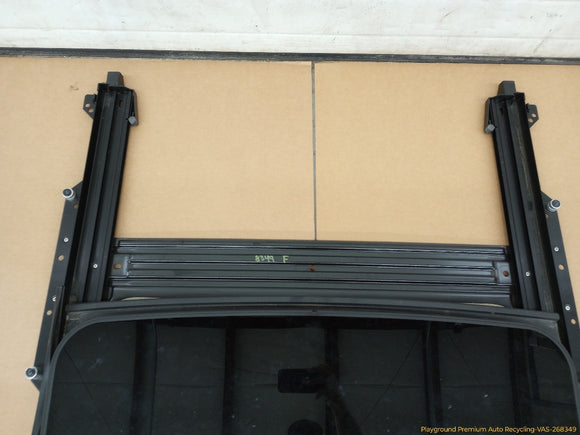 Volvo XC70 Sunroof Assembly