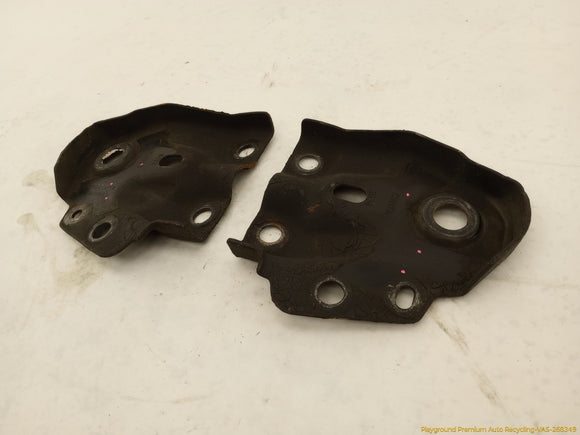 Volvo XC70 Pair Of Front Subframe Mount Brackets
